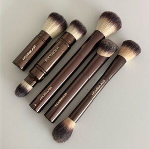 NEW Hourglass Makeup Brush 5pc Set